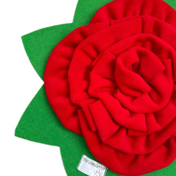 Нюхальний килимок для собак Vip.Zubastik Троянда 40х40 см - masterzoo.ua